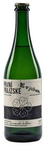 První Prajzské Tri v Jednom