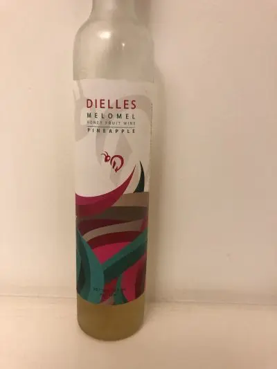 Dielle's Apiary And Meadery Pineapple
