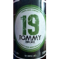 Knops 19 Tommy Broke