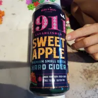 Beak & Skiff Apple Orchard 1911 Sweet Apple