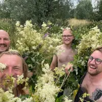 Dok Brewing Company 4 Naked Guys And One Dead Pigeon (Barrel Aged)
