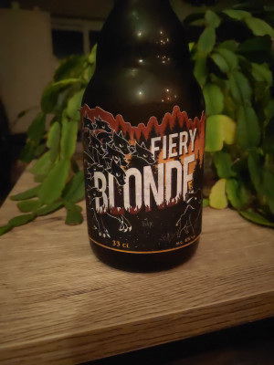 Tom's photo of Fiery Blonde