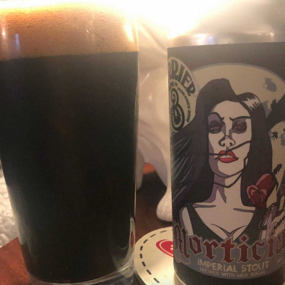 Mr_Pink_152's photo of Morticia