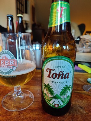 AndySnow's photo of Toña