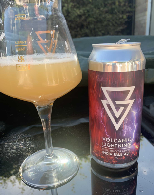 Mr_Pink_152's photo of Volcanic Lightning