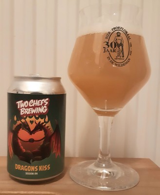 potjebier's photo of Dragons Kiss