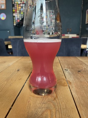 Mr_Pink_152's photo of Beaucoup Weisse - Blackberry & Raspberry
