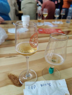 AndySnow's photo of Alba + Petrae Saison