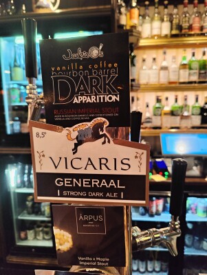 AndySnow's photo of Vicaris Generaal