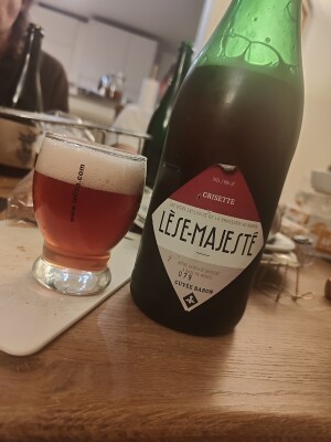 minutemat's photo of Lèse-Majesté