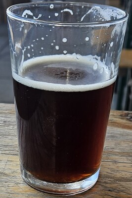 potjebier's photo of Whitewalls