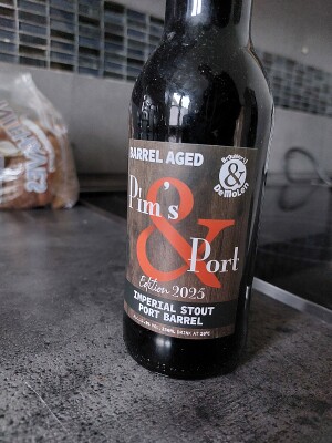 Zlotta's photo of Pim's & Port