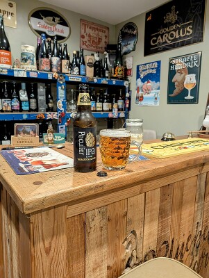 simontomlinson's photo of Peculier IPA
