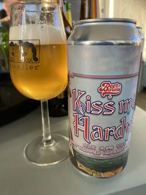 IpaPils's photo of Kiss Me Hardy!