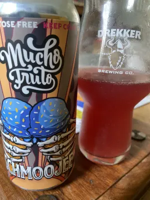 wyzzywyz22's photo of Mucho Fruto Schmoojee