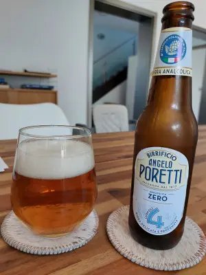 Zlotta's photo of 4 Luppoli Analcolica Zero