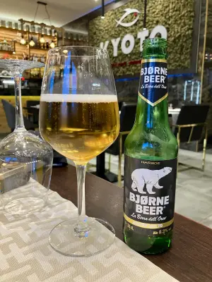 Grumbo's photo of Bear Beer Strong (8.3%)