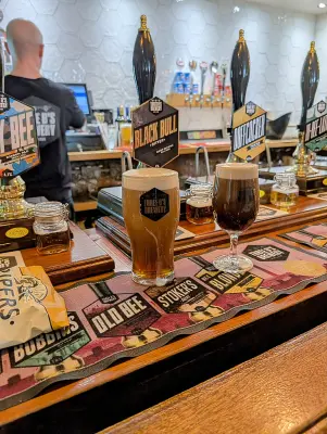 simontomlinson's photo of Black Bull