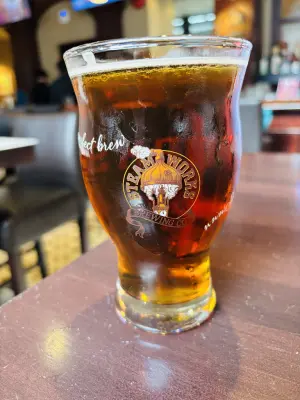 Jow's photo of Heroica Red Ale