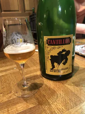 Garrold's photo of Gueuze (2-3-4 Year Old Blend)