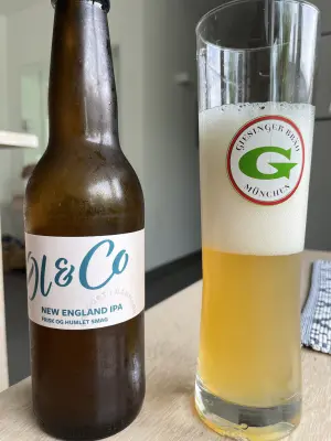 jhaase's photo of Øl & Co New England IPA
