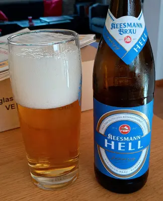 Pausenbier's photo of Hell
