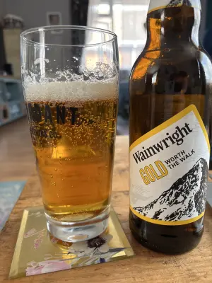 Mr_Pink_152's photo of Wainwright Gold (Bottle)
