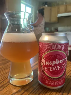 poisoneddwarf's photo of Raspberry Hefeweizen