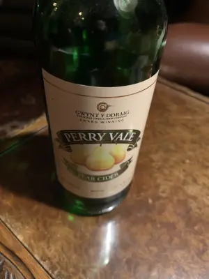 Nisse666's photo of Perry Vale (Bottle)