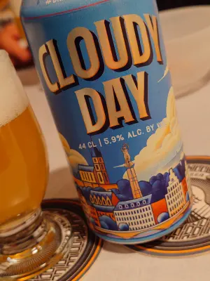 TomHendriksen's photo of Cloudy Day