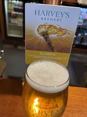 jimgreen's photo of Olympia Golden Ale (Cask)