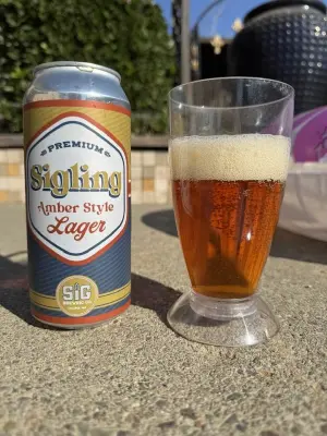 bhensonb's photo of Sigling