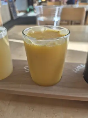 Lubiere's photo of Smoothie - Mangue, Crème Glacée Vanille, Banane, Basilic