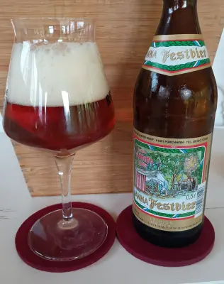 Pausenbier's photo of Anna Festbier