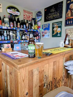 simontomlinson's photo of Devon Born Ale