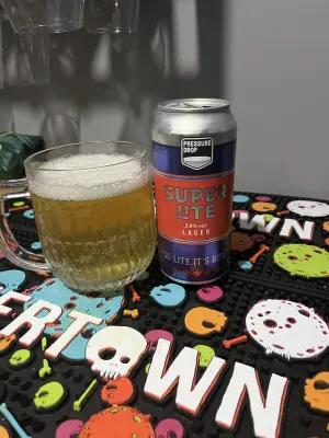 RichTheVillan's photo of Super Lite