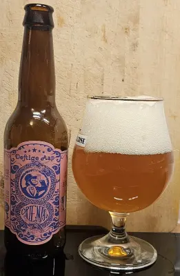 potjebier's photo of Oriental