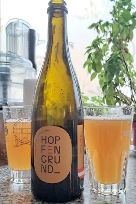 EvNa's photo of Hop & Wild