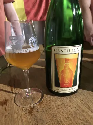 Garrold's photo of Lambic Vin Jaune / La Vie est Belge