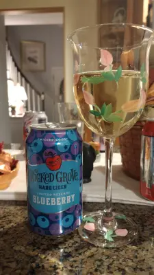 Clarkvv's photo of Wicked Grove Hard Cider Blueberry