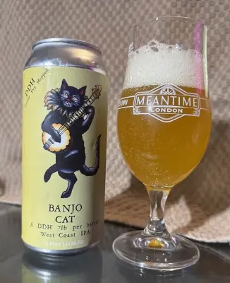 bhensonb's photo of Banjo Cat