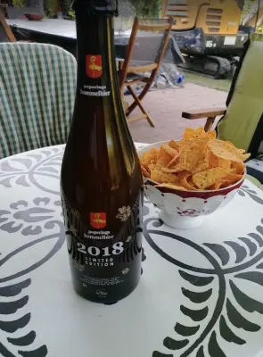 minutemat's photo of Poperings Hommelbier Fresh Harvest - Nouvelle Récolte - Nieuwe Oogst (Limited Edition 2018)