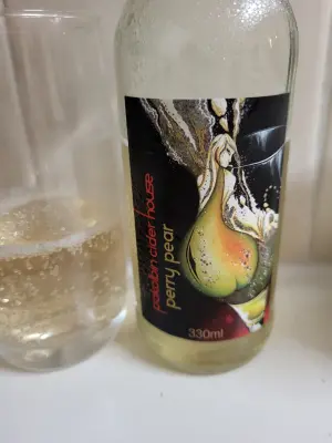 danlo's photo of Perry Pear