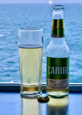 Grumbo's photo of Caribé Pearsecco