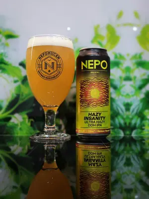 Oczek2015's photo of Gold: Hazy Insanity