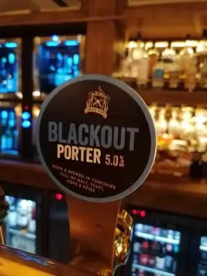 minutemat's photo of Blackout