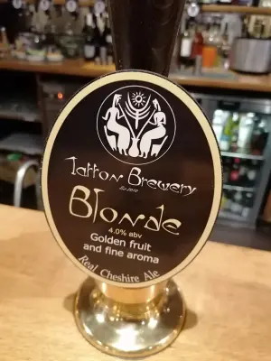 minutemat's photo of Blonde