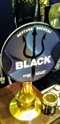 Olut's photo of Black