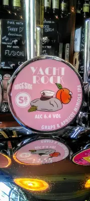 Olut's photo of (collab with) Saltaire Yacht Rock