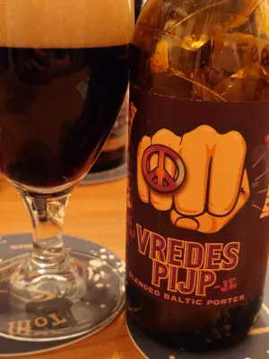 TomHendriksen's photo of Vredespijp-je
